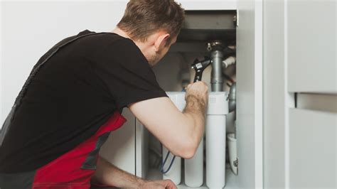 Hoe installeer je een waterontharder? - OnlineWaterontharders.nl