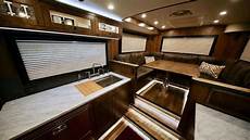 Earthroamer Xv Hd Interior by Earthroamer Xv Hd Is A Motorhome On Ford F750 Truck Earthroamer Xv Hd Interior