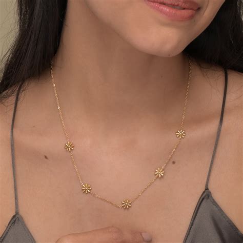 Buy Daisy Flower Necklace online- Palmonas – PALMONAS