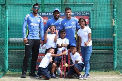 Dream come true moment for five kids as they meet players of the Indian ...