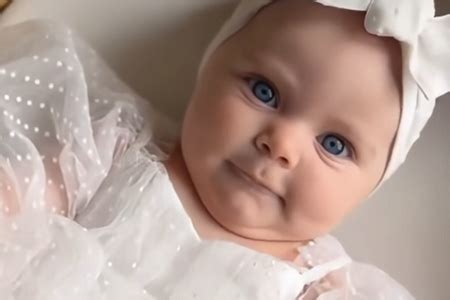 【新生婴儿取名字】【图】怎么给新生婴儿取名字 九个方法教你轻松给婴儿起名_伊秀亲子|yxlady.com