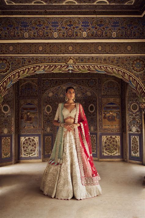 Engagement lehenga | Designer Lehenga for Wedding – Nitika Gujral