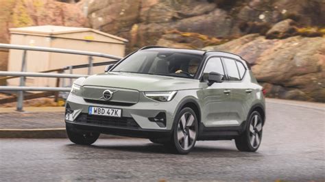 Customers can now book the Volvo XC40 Recharge single motor variant ...