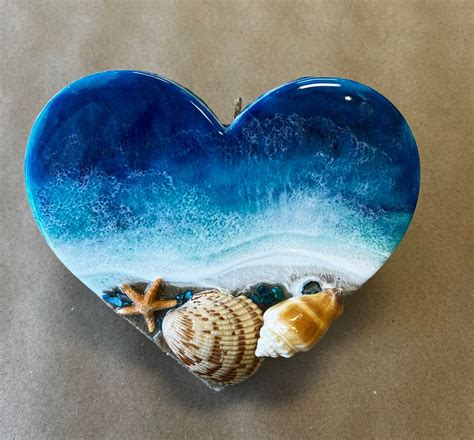 Class: Resin Heart, Pineapple Picasso, Cape Coral, 5 July 2024 ...
