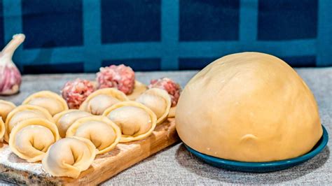 Заварное тесто для пельменей на кипятке с яйцом рецепт фото пошагово и ...