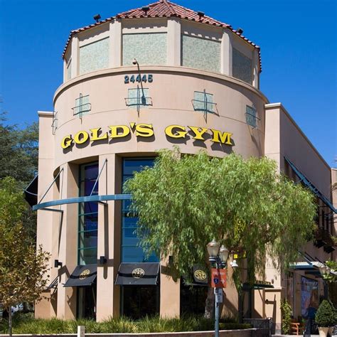 9 Best Gyms with Indoor Tracks Near You | Dr Workout