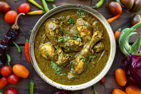 Palak Chicken (Half Tray) – Kalpataru Foods