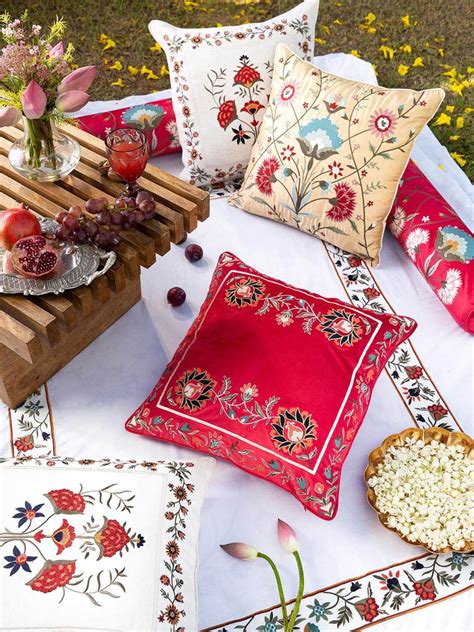 Buy Best Gold Cushion Covers Online at Amazing Prices I Best Nazish ...