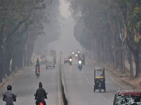 फिर बदलेगा यूपी का मौसम, बादलों की आवाजाही, गिरेगा तापमान, बढ़ेगी ठंड ...