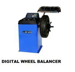 Manufacturer of Wheel Alignment Machine & Wheel Aligner by Sky Autotech ...