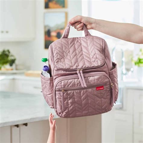 How Many Planes Does Amazon Have In 2024? A Rapidly Expanding Air Fleet - ExpertBeacon