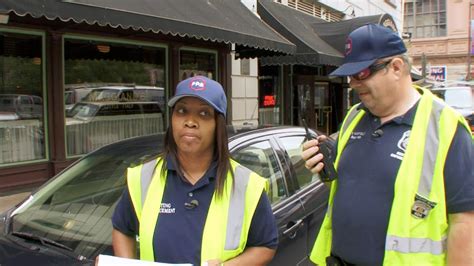 Orlando Parking Wars: Conquer The Concrete Jungle & Score That Sweet Spot!