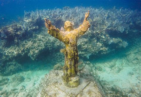 13 Astonishing Facts About The Christ Of The Abyss - Facts.net