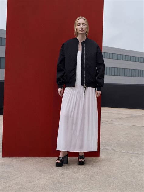 Women's Heels | Shop Exclusive Styles | Shop Online | CHARLES & KEITH IN