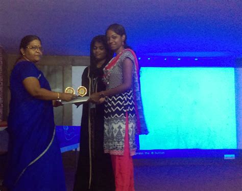 SDNB Vaishnav College for Women