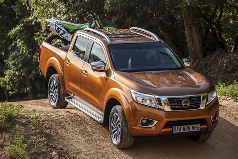 2016 Nissan Navara NP300 Unveiled Before Frankfurt With 2.3-liter Diesel Mill - autoevolution