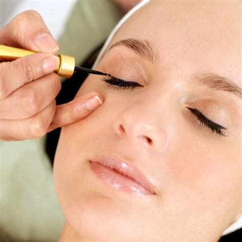 Different Types Of Smokey Eye Makeup Look | Femina.in