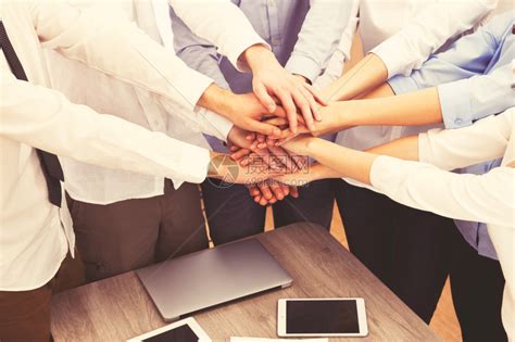 团队 的图像结果