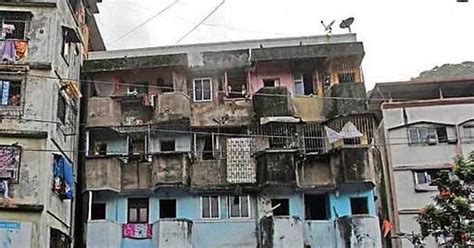 Mumbai building collapse: Residents moved out of 33-year-old structure ...