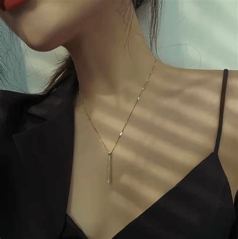 Long Pendant Necklace – Dimplery