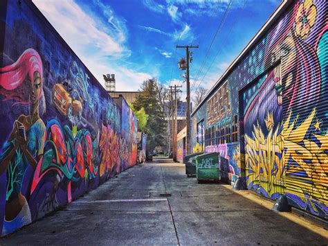 Graffiti Alley | Urban Street Art Mural | Sacramento California | City Walls | Hotel Décor ...