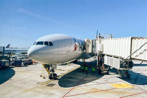 New American Airlines AAdvantage perks are now live - The Points Guy
