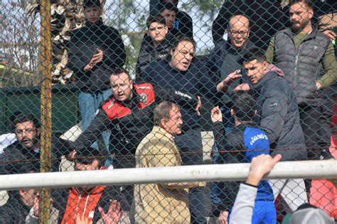 SAHA KARIŞTI, MAÇ YARIDA KALDI | Denizli Yeni Olay Haber