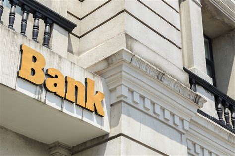 直销银行是什么意思？特点是？和网上银行的区别介绍-三个皮匠报告