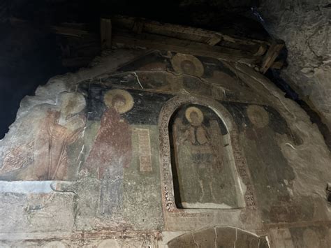 Manastir Crna Reka nalazi se u selu Ribariće - B92