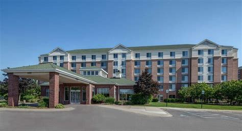 HILTON GARDEN INN DETROIT METRO AIRPORT (Romulus) - Hotel Reviews ...