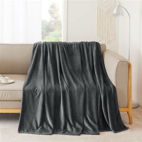 Amazon.com: NICETOWN Grey Fleece Twin Blanket - 300GSM Soft Lightweight ...