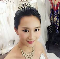 Asian Wedding Hairstyles by 7 Asian Bridal Hairstyles That Ll Make You Look 10 10 On Asian Wedding Hairstyles