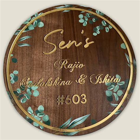 Buy Personalised Wooden Floral Round Nameplate Online On Zwende