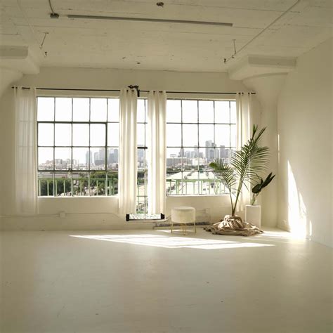 Space Rental Los Angeles 的图像结果