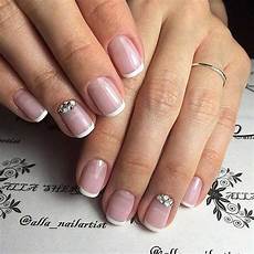 Manicure Ideas For Wedding by 31 Wedding Nail Designs Stayglam Manicure Ideas For Wedding