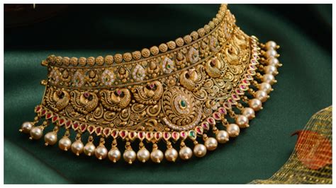 Gold Price Today - Check Latest 22K & 24 K Gold Rate Per Tola in City ...