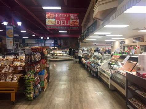 COUNTRY MARKET - Adrian MI - Hours, Directions, Reviews - Loc8NearMe