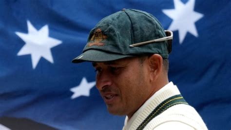 Usman Khawaja pours more fuel on golf controversy with new social media ...