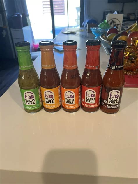 Taco Bell Sauce Variety Pack Assortment Verde Salsa, Mild, Hot, Fire ...