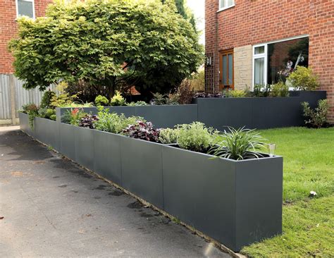 Garden Trough Planters in Modern Fibreglass in a Variety of Colours ...
