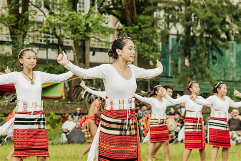 Native Indians 的图像结果