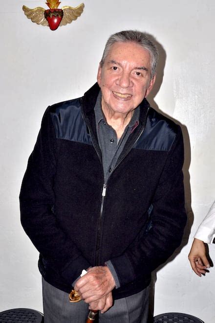 Marco Antonio Muñiz reaparece tras 10 años de ausencia para un homenaje ...