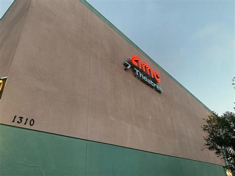 Los Angeles Theatres: AMC Santa Monica 7