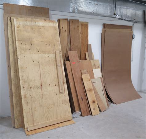 Multiple Plywood Sheets & Misc Lumber Lengths (pick up Aug. 7)