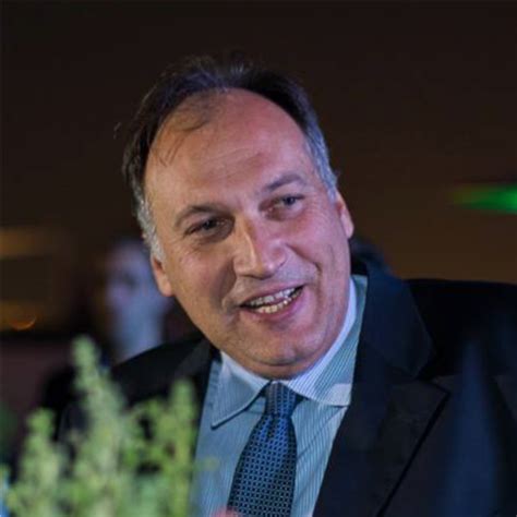 Meet our Team – Amphitrion Group