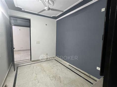 M Block Sriniwas Puri Premier Associates Rent - WITHOUT BROKERAGE ...