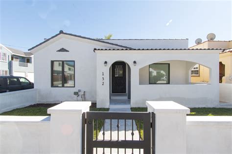 Spanish Style Home with Santa Barbara Smooth Stucco | Modern style ...