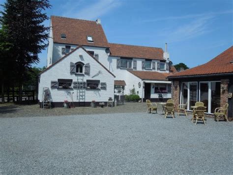 DE KROONHOEVE (Beverlo) - B&B Reviews, Photos, Rate Comparison ...