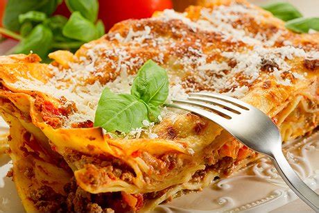 Echte italienische Lasagne   Rezept   GuteKueche.ch