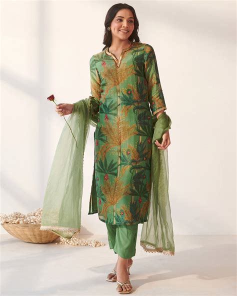 Buy Green Foliage Print Suit Set Online in India – Ambraee